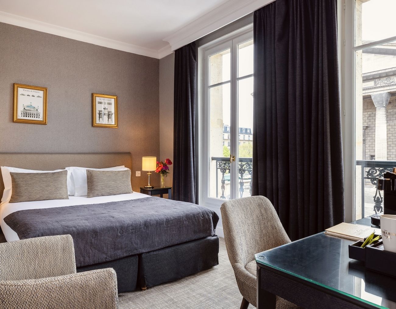 Hotel Madeleine Plaza - Superior Room