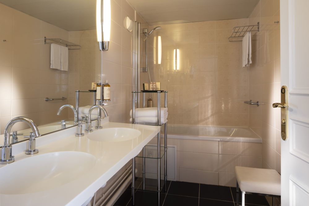 Hôtel Madeleine Plaza - Salle de bain